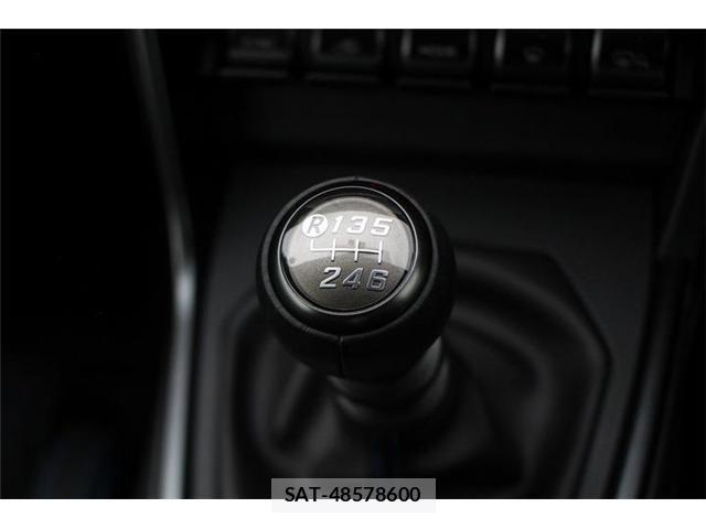 Subaru BRZ 2023-02 7326074-1