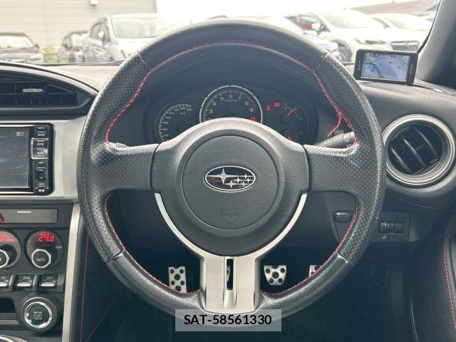 Subaru BRZ 2012-12 7357068-11