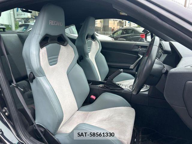Subaru BRZ 2012-12 7357068-3