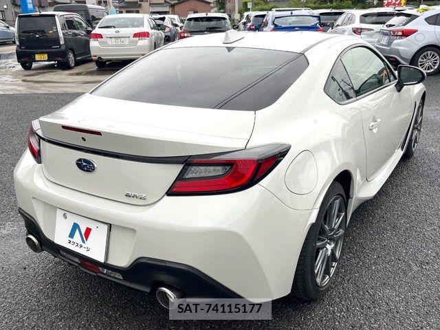 Subaru BRZ 2023-06 7357064-16
