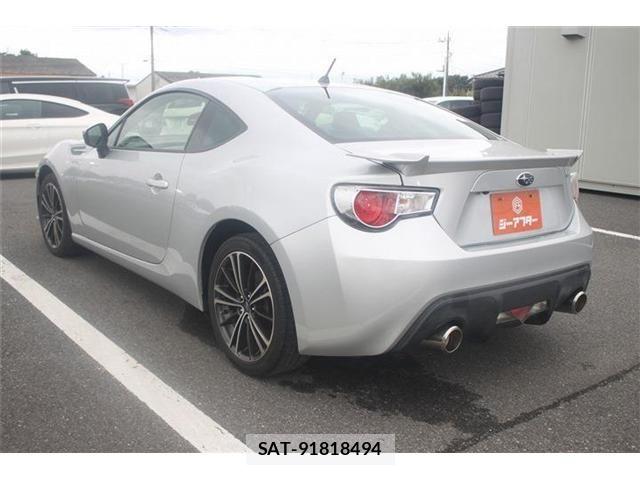 Subaru BRZ 2012-08 7357069-11