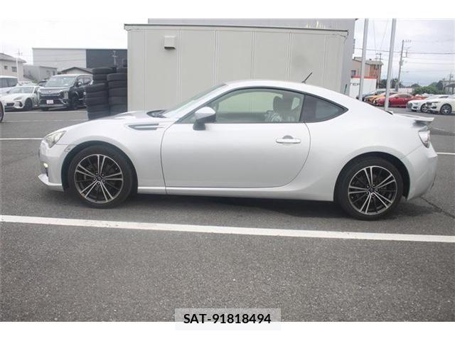 Subaru BRZ 2012-08 7357069-12