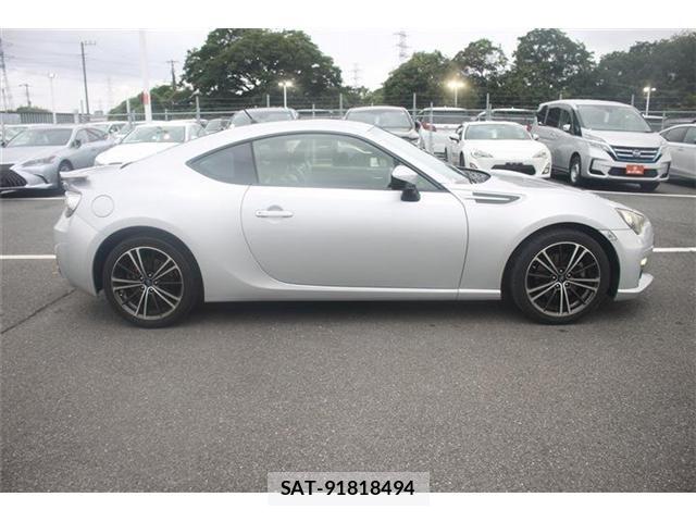Subaru BRZ 2012-08 7357069-8