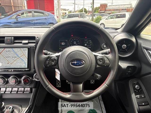 Subaru BRZ 2021-08 7357066-10