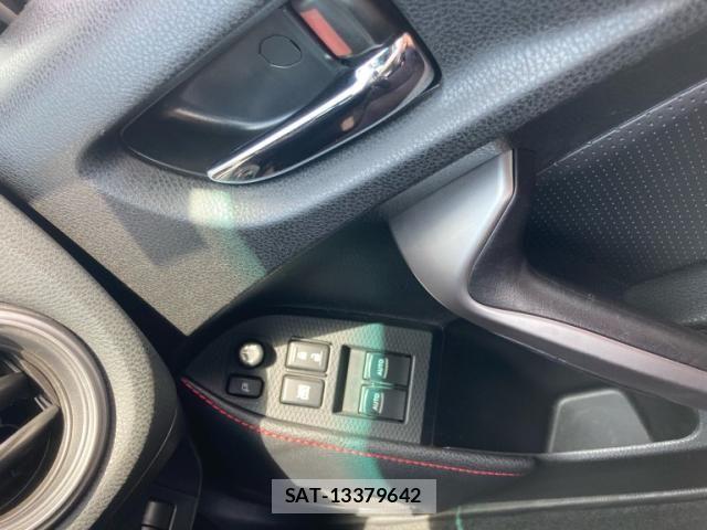 Subaru BRZ 2014-05 7391551-15