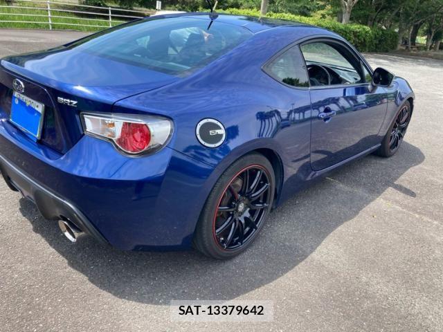 Subaru BRZ 2014-05 7391551-1