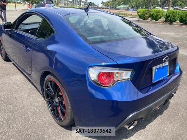Subaru BRZ 2014-05 7391551-2