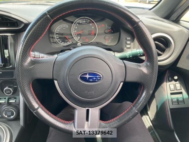 Subaru BRZ 2014-05 7391551-8