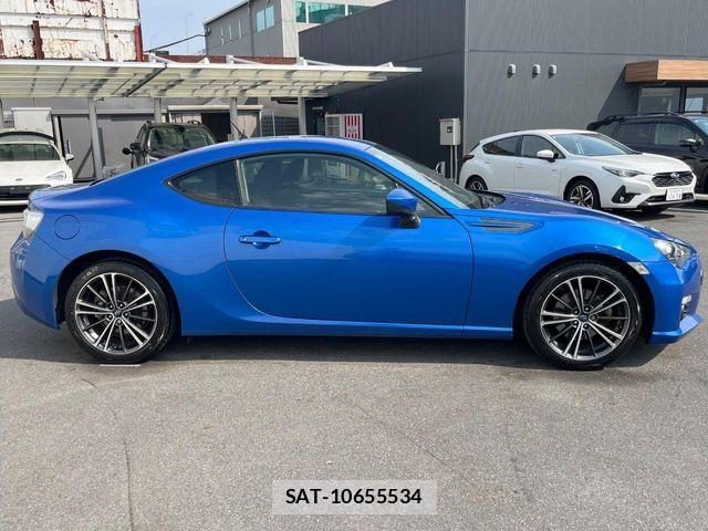 Subaru BRZ 2014-04 7453292-15