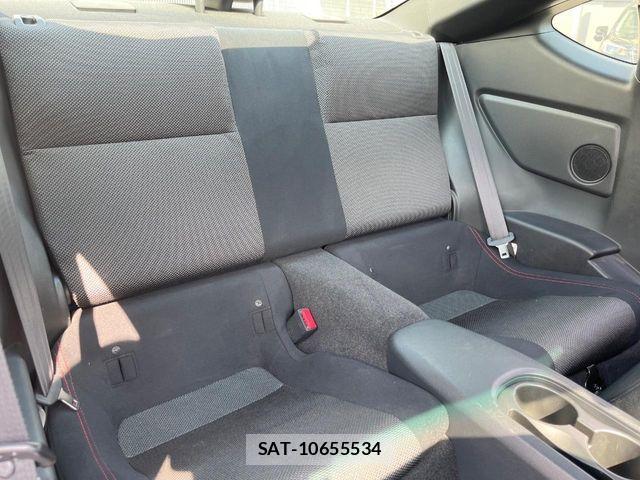 Subaru BRZ 2014-04 7453292-8