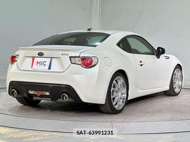 Subaru BRZ 2012-07 7453293-4