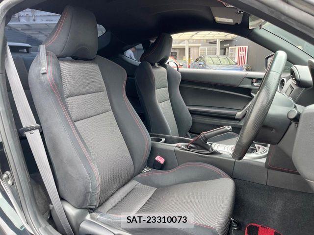 Subaru BRZ 2014-09 7508294-9