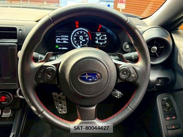 Subaru BRZ 2023-11 7499784-12