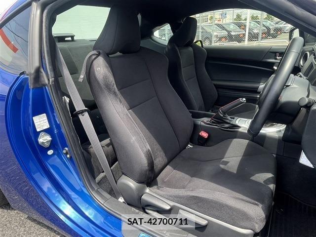 Subaru BRZ 2017-04 7615340-14
