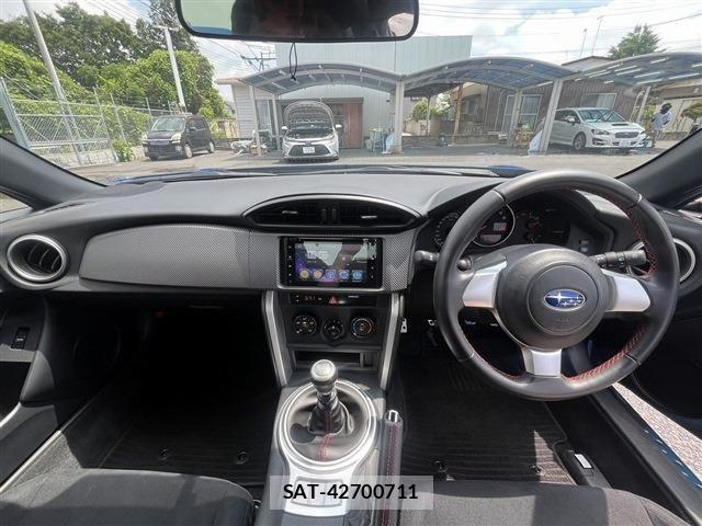 Subaru BRZ 2017-04 7615340-16