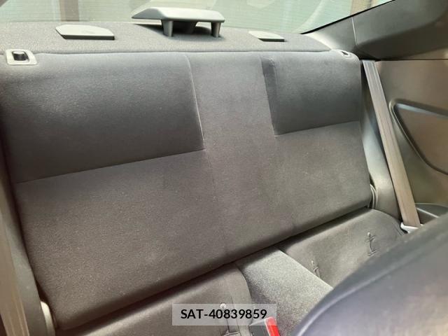 Subaru BRZ 2014-04 7615343-13