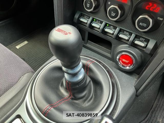Subaru BRZ 2014-04 7615343-21