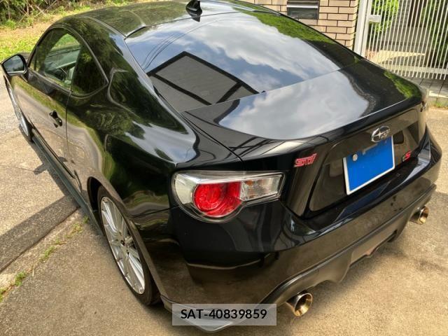 Subaru BRZ 2014-04 7615343-4