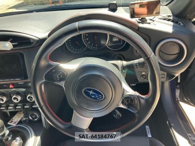 Subaru BRZ 2016-08 7615342-12