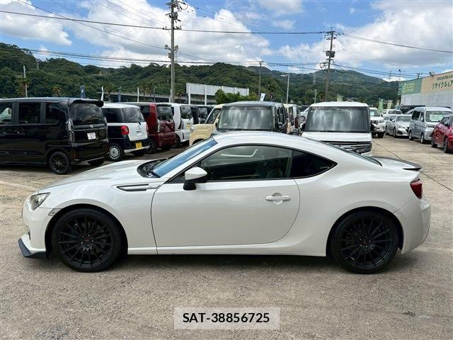 Subaru BRZ 2014-01 7721689-10