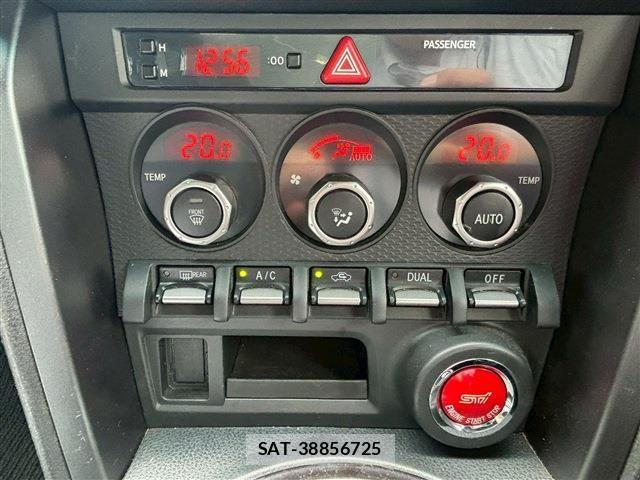 Subaru BRZ 2014-01 7721689-21