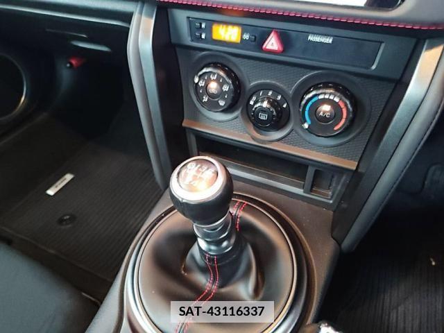 Subaru BRZ 2018-03 7783170-15