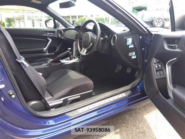 Subaru BRZ 2015-06 7783161-26