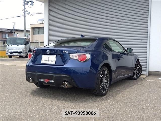 Subaru BRZ 2015-06 7783161-7