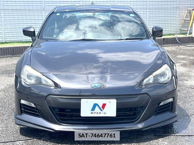 Subaru BRZ 2013-08 7783159-13