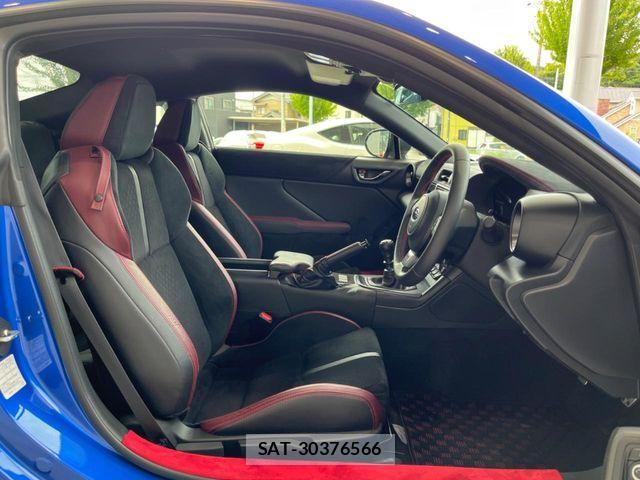 Subaru BRZ 2024-04 7902367-8