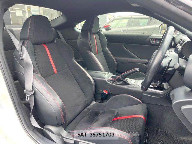 Subaru BRZ 2022-03 7960752-7