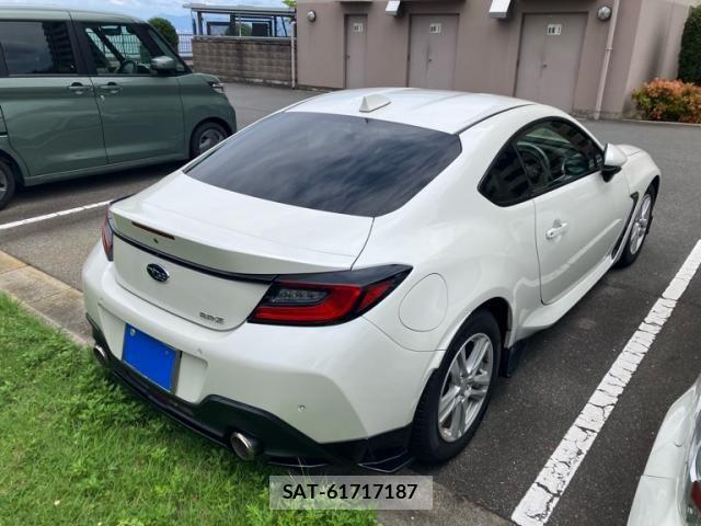 Subaru BRZ 2021-08 7960753-1