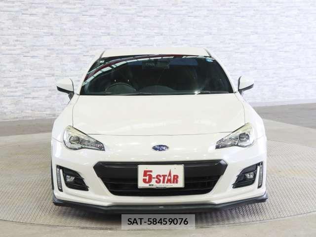 Subaru BRZ 2017-04 8034687-10
