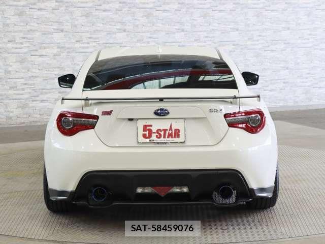 Subaru BRZ 2017-04 8034687-13