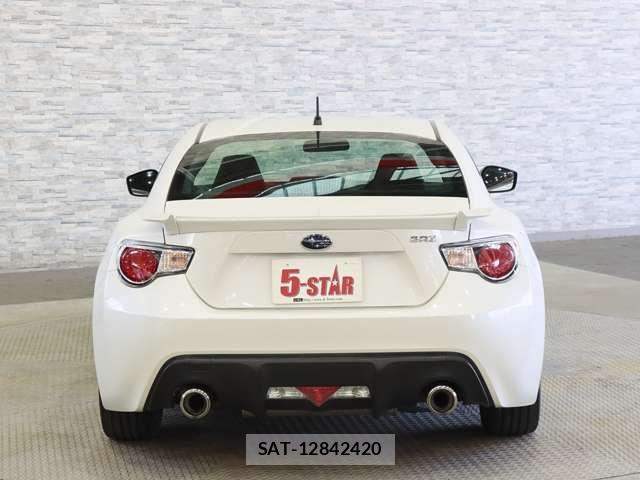 Subaru BRZ 2013-09 8034688-13