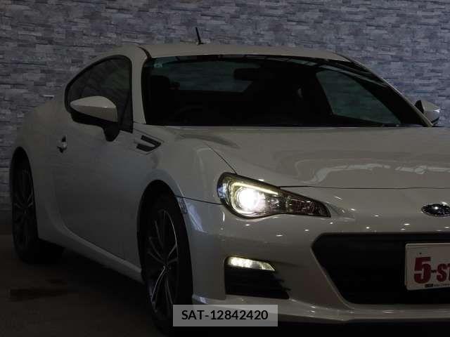 Subaru BRZ 2013-09 8034688-14
