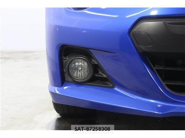 Subaru BRZ 2014-10 8034689-12