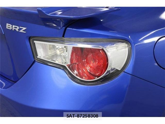 Subaru BRZ 2014-10 8034689-18