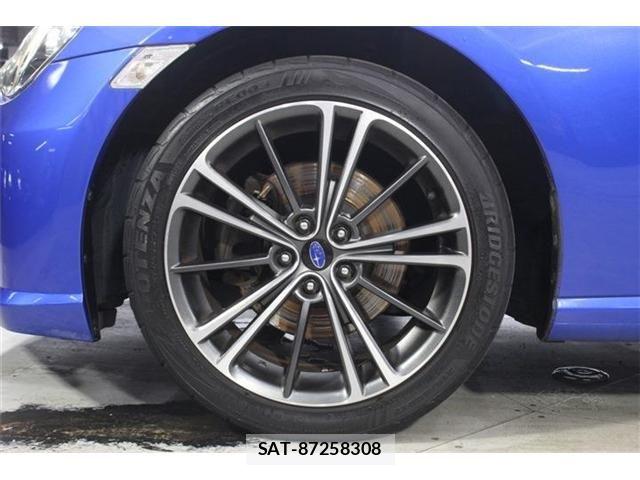 Subaru BRZ 2014-10 8034689-23