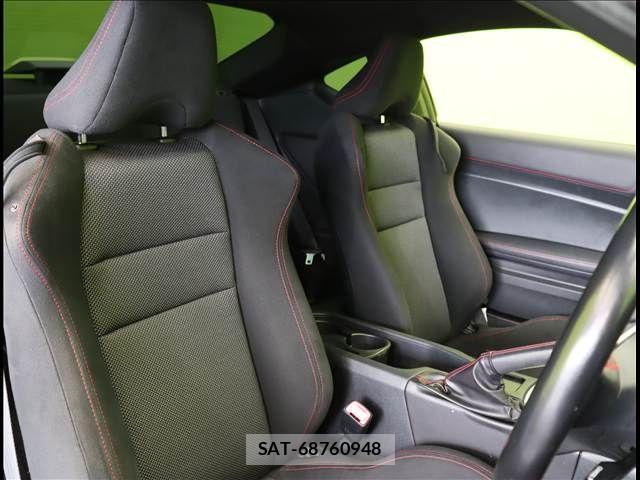 Subaru BRZ 2017-02 8073148-17