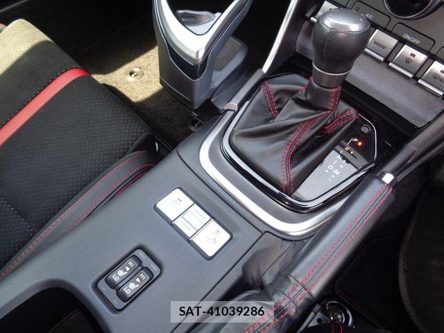 Subaru BRZ 2021-10 8073147-11