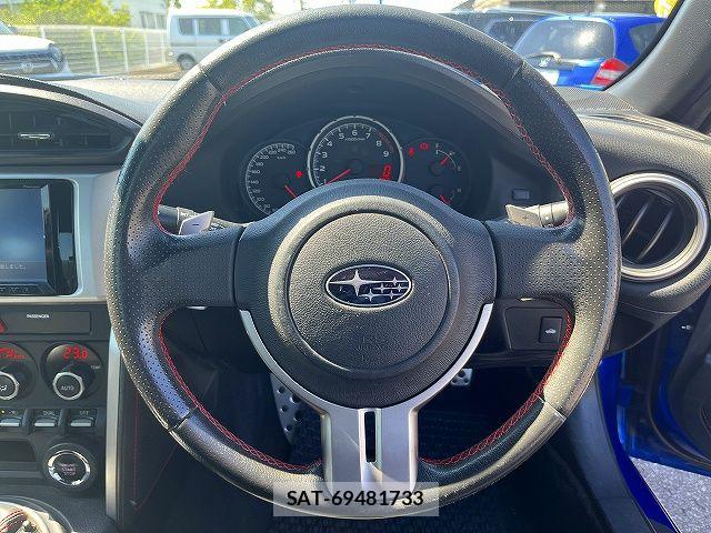 Subaru BRZ 2012-09 8098368-13