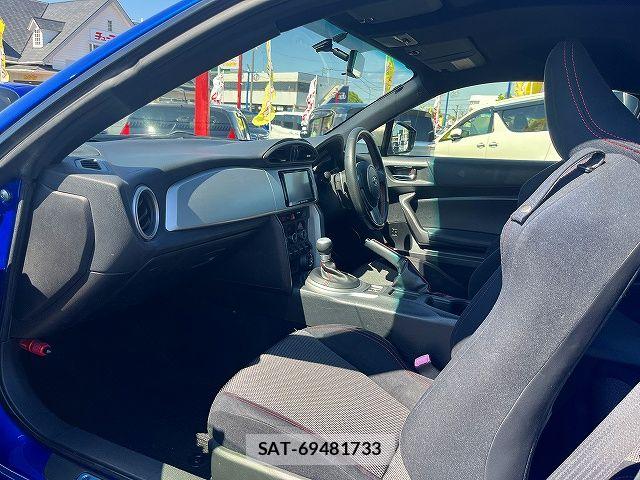 Subaru BRZ 2012-09 8098368-18