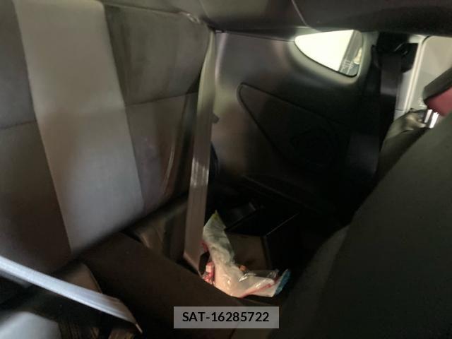 Subaru BRZ 2025-08 8098362-10