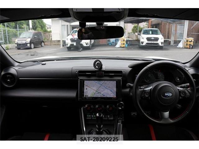 Subaru BRZ 2022-02 8098366-16