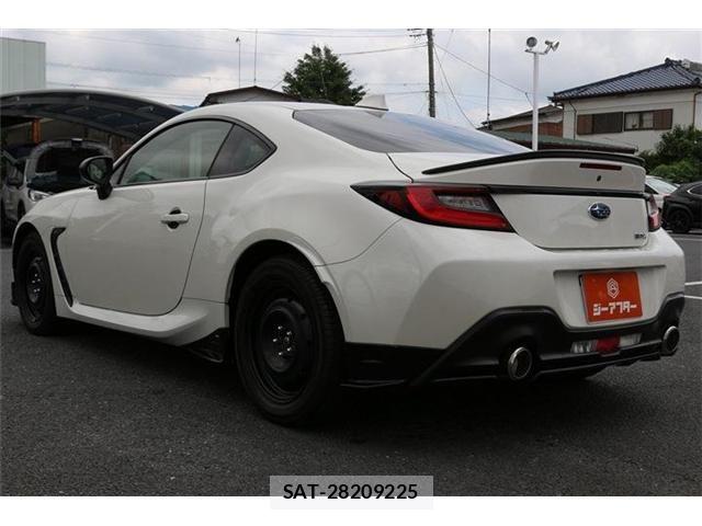 Subaru BRZ 2022-02 8098366-21