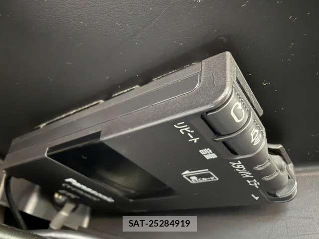 Subaru BRZ 2012-07 8098370-6