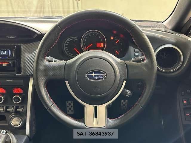 Subaru BRZ 2016-03 8158103-9