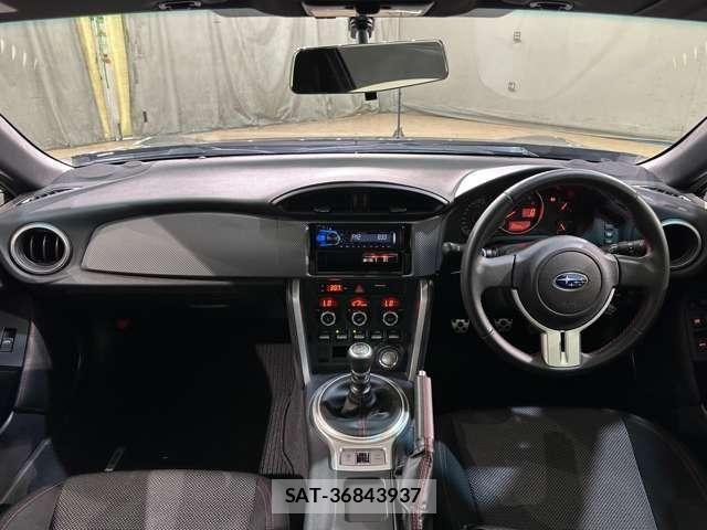 Subaru BRZ 2016-03 8158103-15