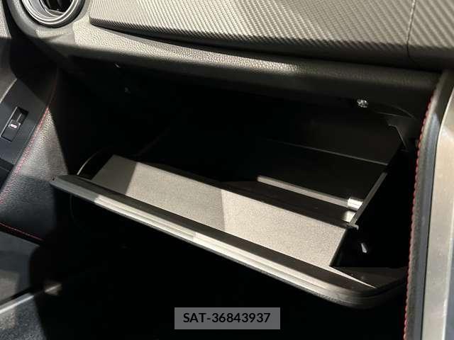 Subaru BRZ 2016-03 8158103-20